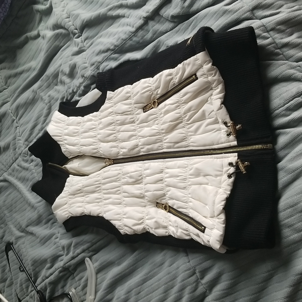 Calvin Klein white and black best size XS